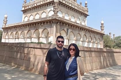 Hyderabad, Badami & Hampi Tour