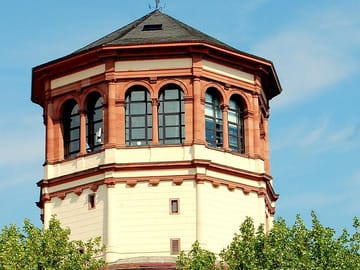 Dusseldorf Old Town: Heritage, Architecture & Vibrant Culture