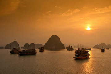 10-Day Vietnam Discovery Tour from Ho Chi Minh City to Hanoi