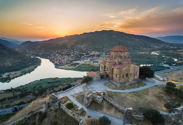 From Tbilisi: Private Tour to Jvari Monastery and Mtskheta