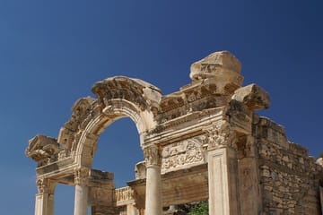 Private Ephesus Artemis Temple and Şirince Tour from Izmir