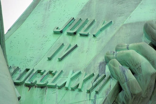 Battery Park and South Street Seaport Walking Tour