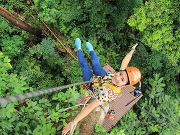 Jungle Climbing and Hiking Adventure in Puerto Iguazú