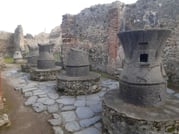 Pompeii for Cruise Guests: Priority Entry, Guaranteed Return 4