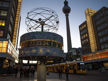 Walking Tour of Alexanderplatz Christmas Market in Berlin