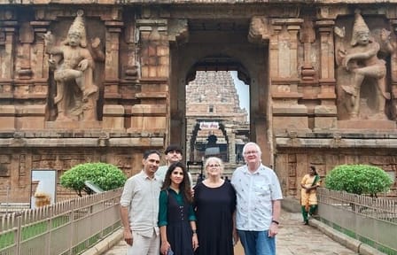 Chennai to Cochin: Temples, Beaches, and Backwaters Tour