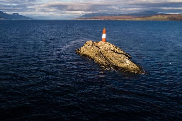 Ushuaia: Beagle Channel Navigation - Isla de los Lobos and Descent at Bridges Islands