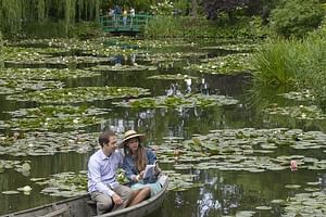 Giverny and Louvre Museum with Private Pick up and Drop