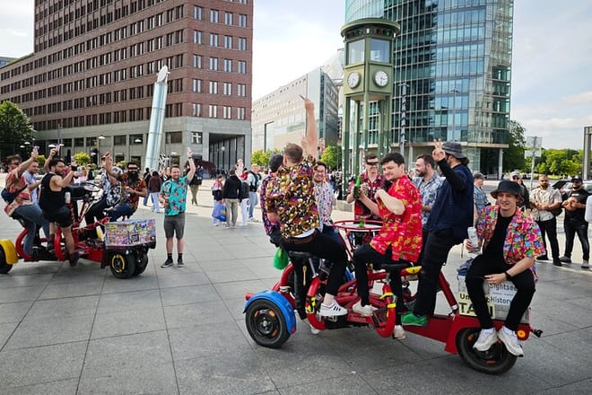 Party and Beer Bike Private Sightseeing Tour Berlin with Pick-up 2