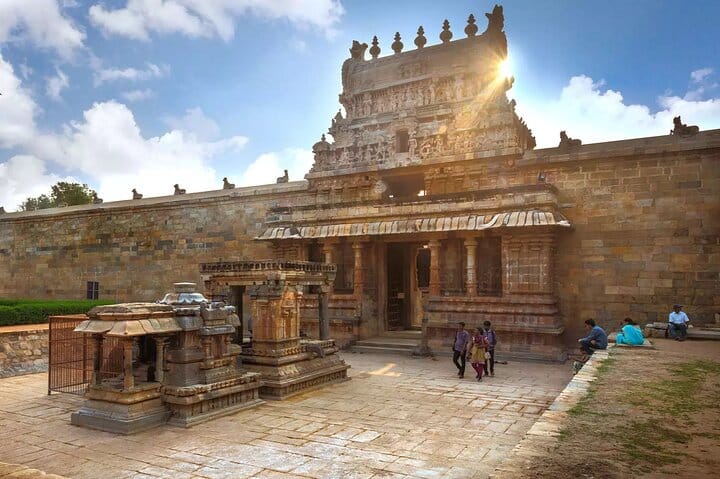 Ancient Wonders: Trichy’s Rich Heritage Tour From Madurai