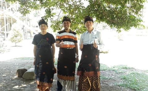 Java Village and Selogriyo Temple Tour from Borobudur