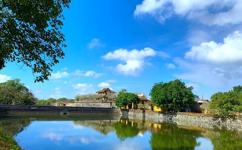 Cultural Heritage Tour of Hue with Scenic Boat Trip