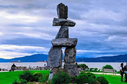 Vancouver 7 hours Airport Layover (MAKE THE MOST) CityTour Private