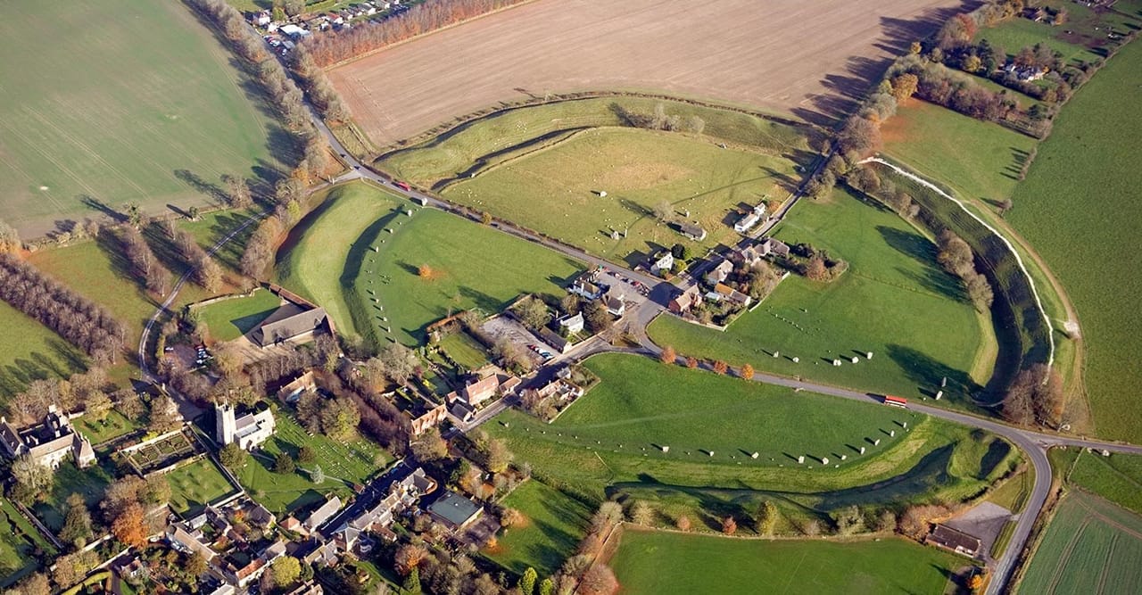 From London: Stonehenge & the Stone Circles of Avebury 3