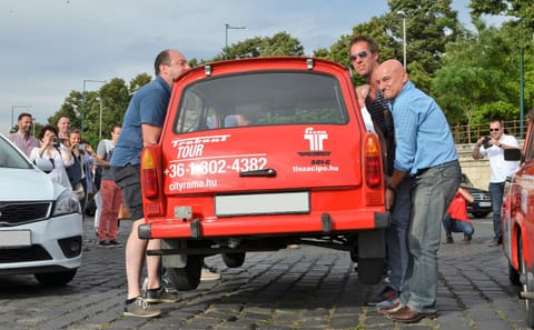 Trabant City Tour of Budapest's History and Culture