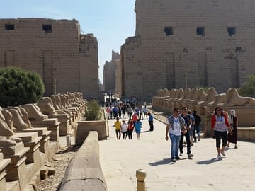Luxor Full-Day Tour of East and West Bank Highlights