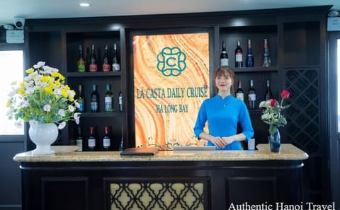 La Casta Cruise – Amazing Luxury Daily Tour in Ha Long Bay
