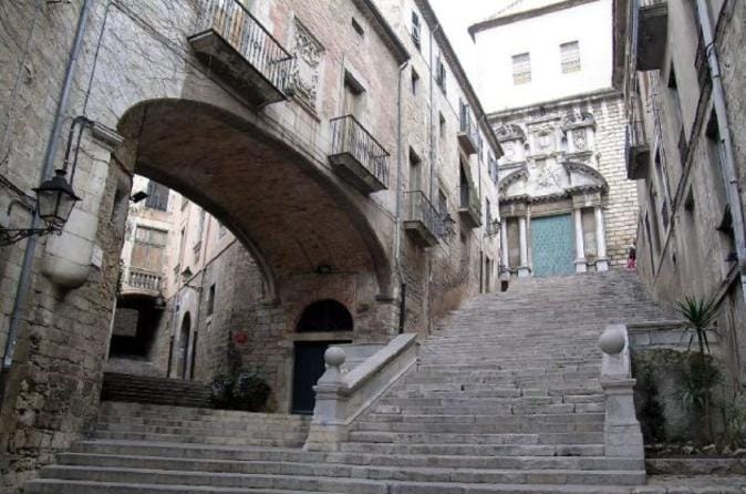 Game Of Thrones' Walking Tour of Girona 2