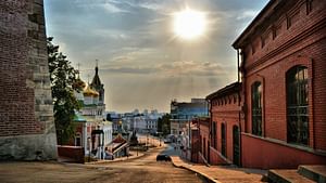 Secrets of Rozhdestvenskaya Street: Self-Guided Walking Tour in Nizhny Novgorod