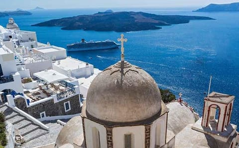 Santorini Food and Culture Tour in a Luxury Minivan