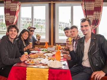 Budget Day Cruise with Kayaking in Halong Bay