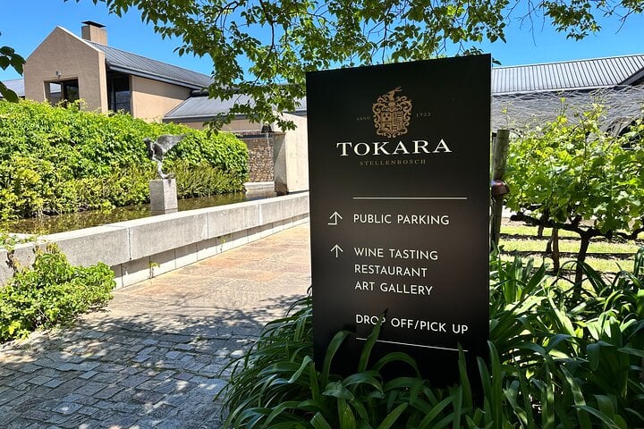Bella Private Tours: Private Winelands Day: Franschhoek Wine Tram, Stellenbosch & Paarl — Franschhoek - Photo 8