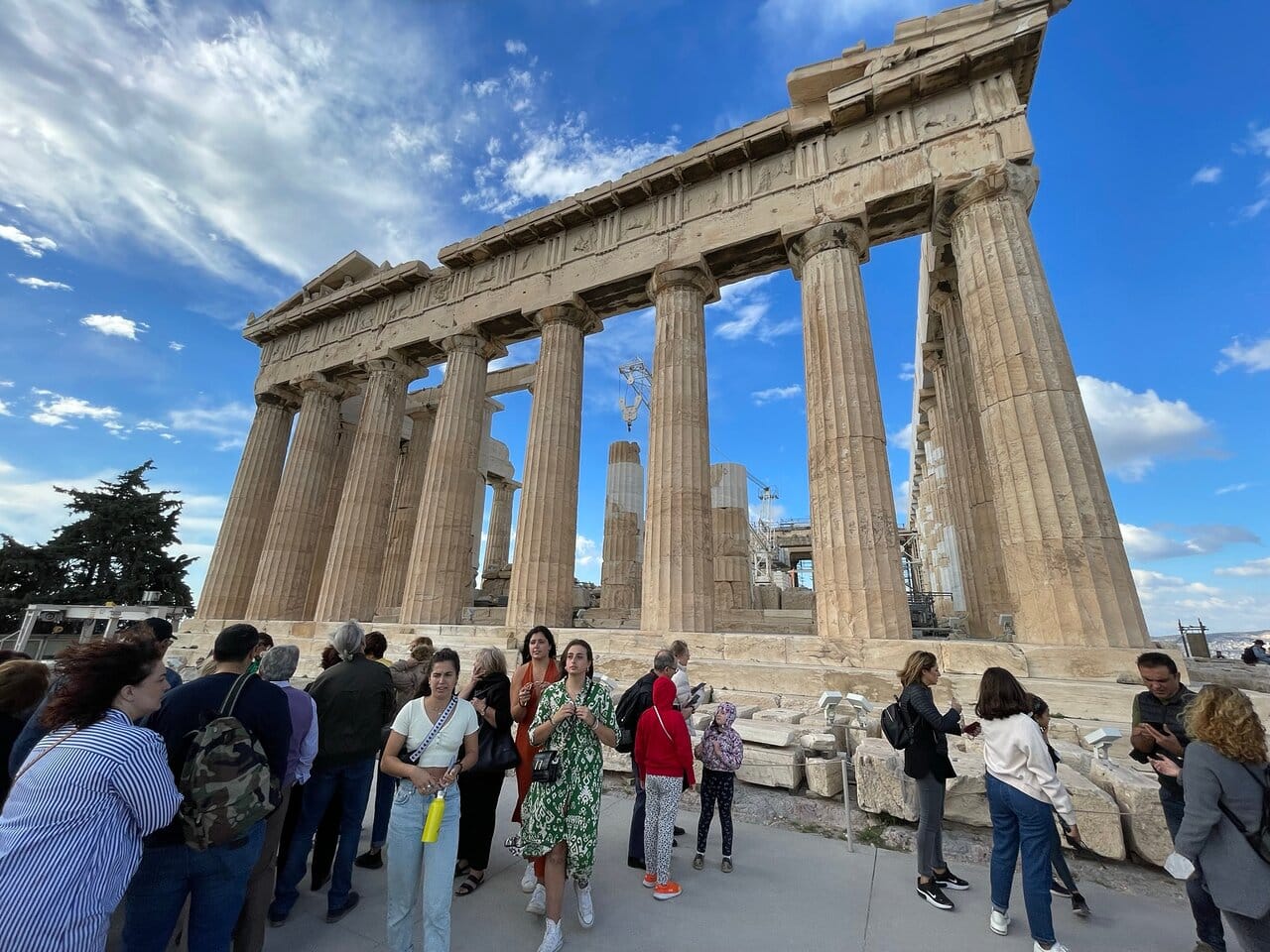 Private half-day Athens city tour visiting top landmarks and historic sites