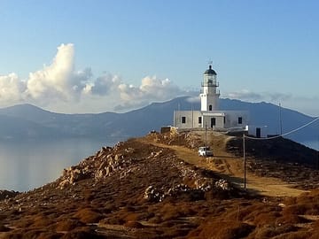 2 Hours Feel Like A Local Walking Tour in Mykonos Town