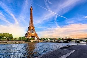 Private 4-hour Paris Tour including 2-hour Lunch Cruise on Seine River 