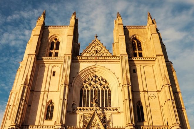 TOP Nantes : Private Guided Tour with your mobile photo 5