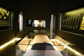 El Brujo Archaeological Tour in Magdalena de Cao, Peru