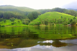 Amazing Sembuwatta Lake Day Tour
