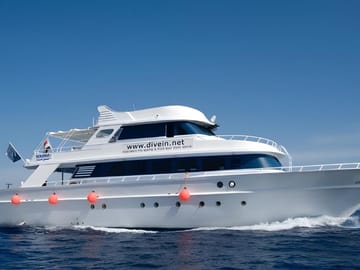 Private Boat Tour to Ras Mohamed and White Island, Sharm El-Sheikh