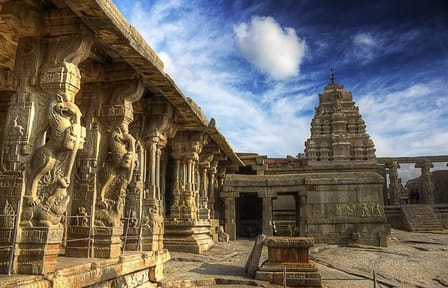 Lepakshi Temple Cultural Tour from Bangalore by Minivan