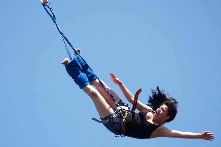 Bungee jumping