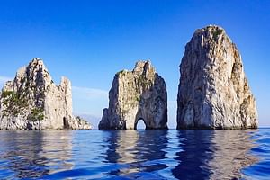 Full-Day Private Boat Tour to Capri with VIP Seat