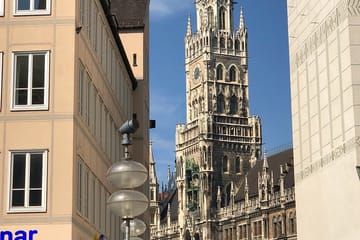 Private Guided Walking Tour of Deutsche Museum in Munich
