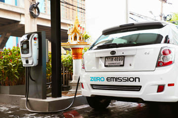 Eco-Friendly Electric Airport Transfer to Bangkok City