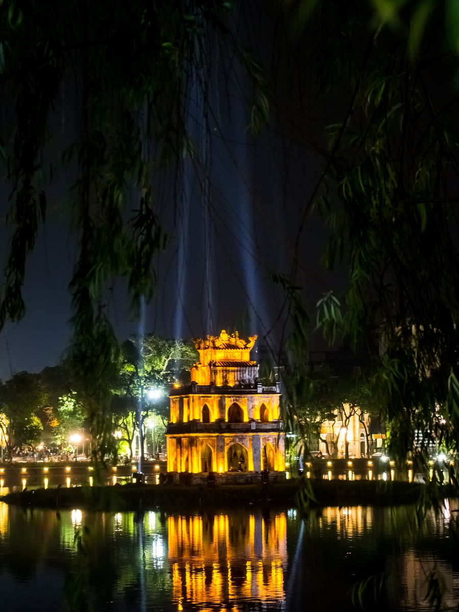 Hanoi & Ho Chi Minh City Highlights: Iconic Attractions & Cultural Adventures