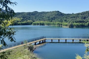 Hiking Day Trip on Meiwu Ancient Path and Lake near Shanghai