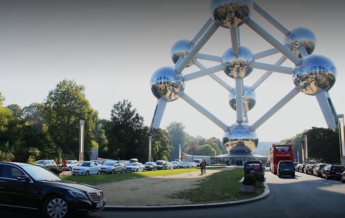 Private Arrival Transfer from Brussels Airport or city to Paris By Luxury Car