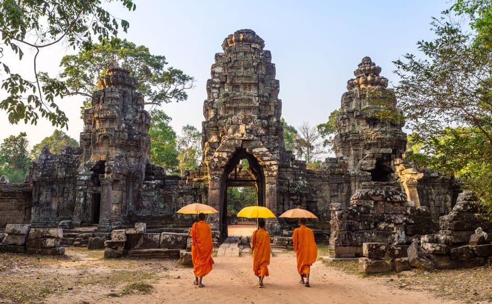 Cultural Tour of Angkor Wat and Siem Reap in 4 Days