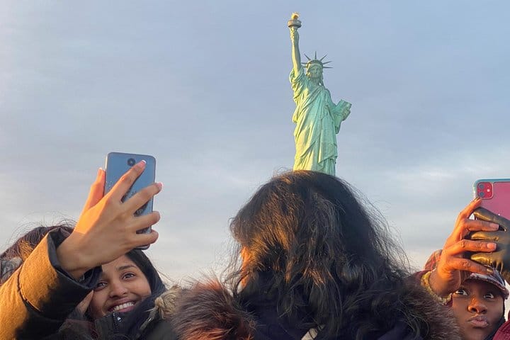 Statue of Liberty Sightseeing Cruise 60 Min 2