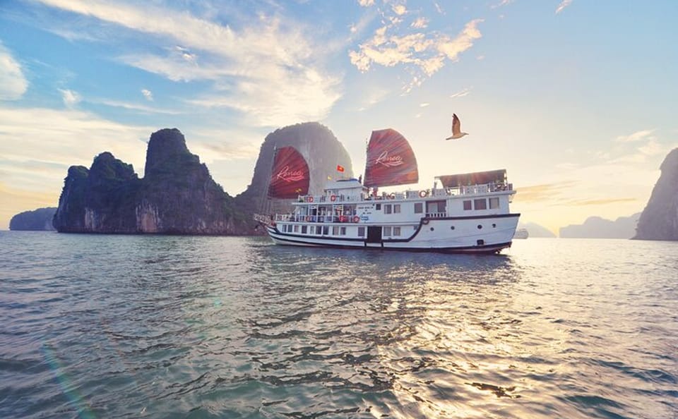 Boutique Bai Tu Long Bay Cruises 2 Days Tour Transfer from Hanoi
