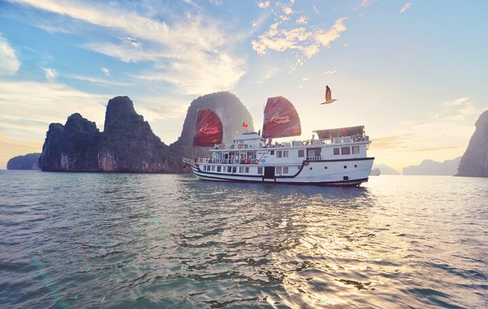 Boutique Bai Tu Long Bay Cruises 2 Days Tour Transfer from Hanoi