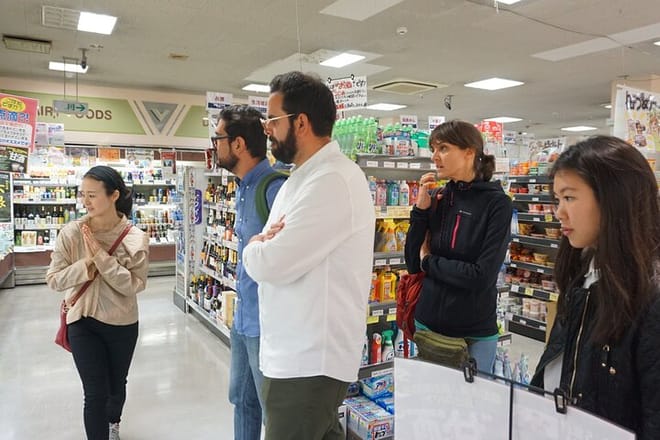 Japanese Home Cooking Class with Local Supermarket Visit