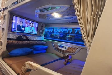 Hanoi to Sapa Trekking 2days Tour By Cabin Bus,Homestay Overnight