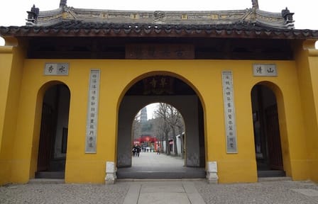 Suzhou Day Tour: Lingering Garden, Tiger Hill, and Imperial Cuisine