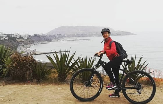 Bike Tour of Lima – Along the coast