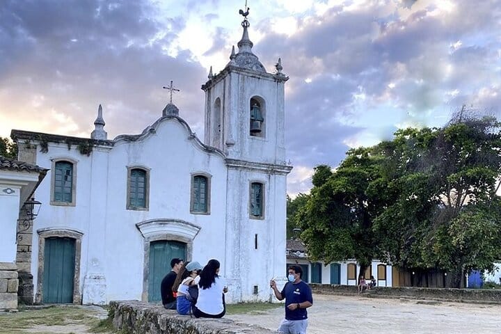  Historical Tour with Cachaça Tasting - BY PARATY TOURS 9